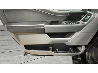 Ford F-150 2021 4x4 XL 4dr SuperCrew con cabina de 5.5 m.