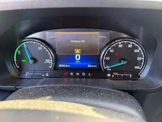 Ford Maverick 2023 Lariat 4dr SuperCrew con motor de 4.5 pies de longitud de viaje