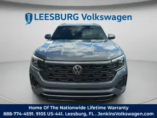 Volkswagen Atlas Cross Sport 2024 AWD SEL Premium R-Line 4Motion 4dr SUV.