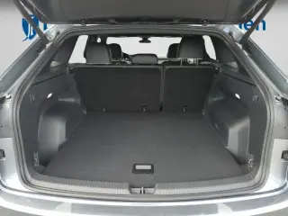 Volkswagen Atlas Cross Sport 2024 AWD SEL Premium R-Line 4Motion 4dr SUV.