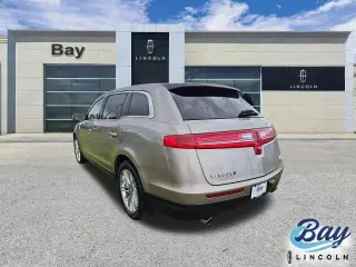 Lincoln MKT 2018 AWD Reserve 4p Crossover