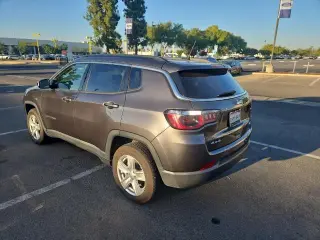 Jeep Compass 2022 4x4 Latitude 4dr SUV