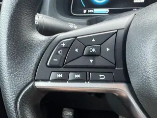Nissan LEAF 2024 S 4p Hatchback