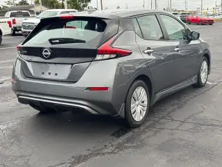 Nissan LEAF 2024 S 4p Hatchback