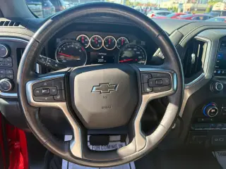 Chevrolet Silverado 1500 2021 4x4 RST 4dr Crew Cab 5.8 ft. SB