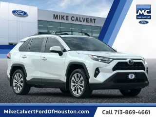 Toyota RAV4 2024 XLE Premium 4dr SUV