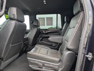 Chevrolet Suburban 2021 4x4 High Country 4dr SUV