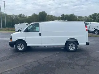 GMC Savana 2025 2500 3dr Furgoneta de Carga