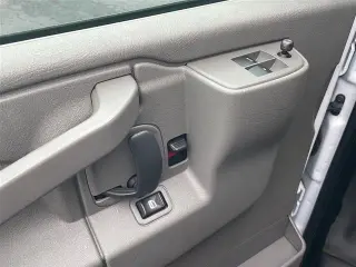 GMC Savana 2025 2500 3dr Furgoneta de Carga