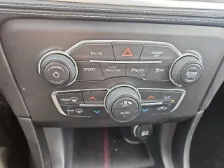 Dodge Charger 2022 R/T 4dr Sedán