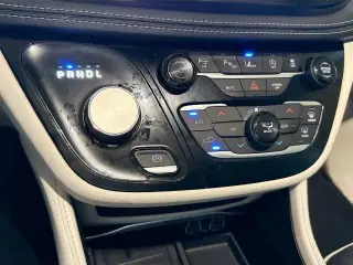 Chrysler Pacifica 2022 AWD Limited 4dr Mini-Van