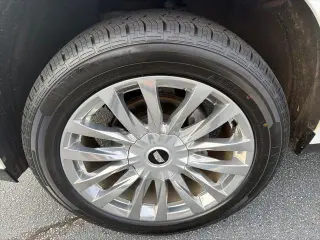 Cadillac Escalade 2022 4x4 Luxury 4dr SUV