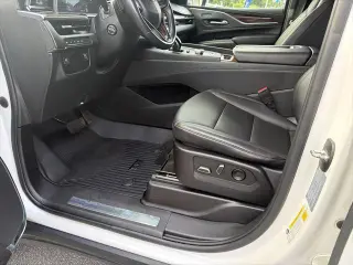 Cadillac Escalade 2022 4x4 Luxury 4dr SUV