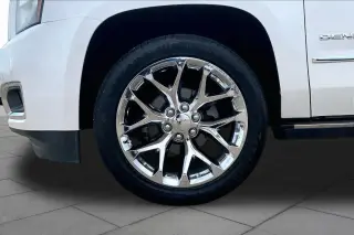 GMC Yukon 2019 4x2 Denali 4p SUV