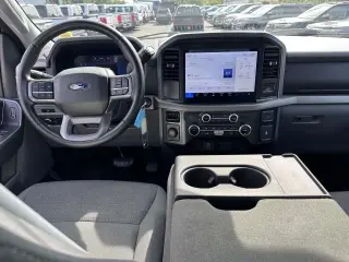 Ford F-150 2025 4x4 XLT 4 puertas SuperCrew SB de 5.5 pies