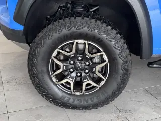 Chevrolet Colorado 2025 4x4 ZR2 4p Puerta Cabina Tripulacion 5 ft. CB