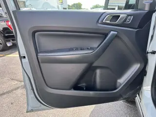 Ford Ranger 2023 4x4 Lariat 4dr SuperCrew 5.1 ft. SB
