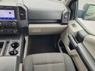 Ford F-150 2020 4x2 XL 4 puertas SuperCrew 5.5 pies SB
