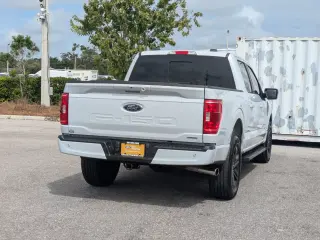 Ford F-150 2022 4x4 XLT 4dr SuperCrew 5.5 ft. SB