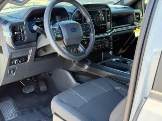 Ford F-150 2024 4x2 STX 4p SuperCrew 5.5 ft. CB