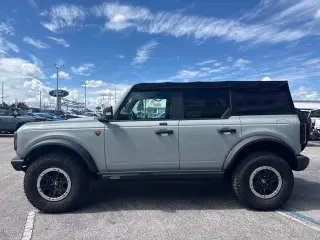 Ford Bronco 2021 4x4 Outer Banks Avanzado 4p SUV