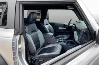 Ford Bronco 2024 4x4 Black Diamond 2p SUV