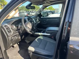 Ram 1500 2019 4x4 Big Horn 4dr Crew Cab 5.6 ft. SB Pickup