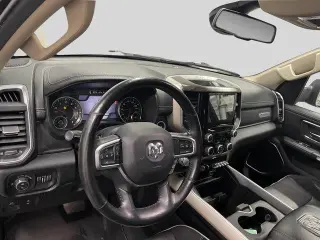 Ram 1500 2019 4x4 Laramie 4dr Crew Cab 5.6 ft. SB Pickup