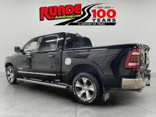 Ram 1500 2019 4x4 Laramie 4dr Crew Cab 5.6 ft. SB Pickup