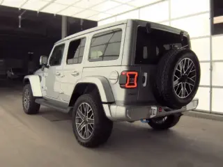 Jeep Wrangler 2024 4x4 High Altitude 4xe 4dr SUV