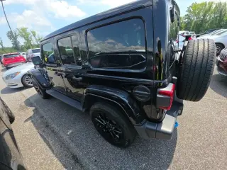 Jeep Wrangler 2024 4x4 Sahara 4xe 4dr SUV