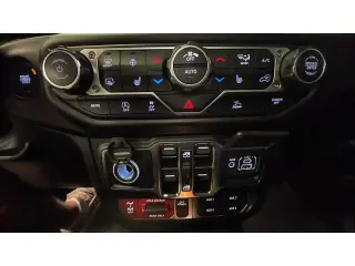 Jeep Gladiator 2023 4x4 Mojave 4dr Crew Cab 5.0 ft. SB