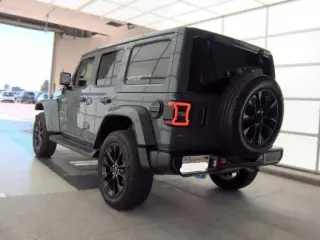Jeep Wrangler 2024 4x4 Sahara 4xe 4dr SUV