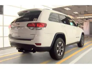 Jeep Grand Cherokee 2021 4x4 Laredo E 4dr SUV