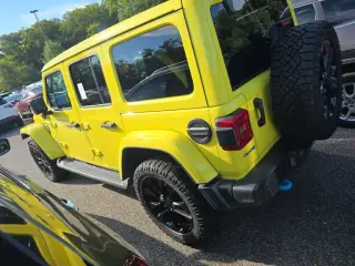 Jeep Wrangler 2023 4x4 Sahara 4xe 4dr SUV