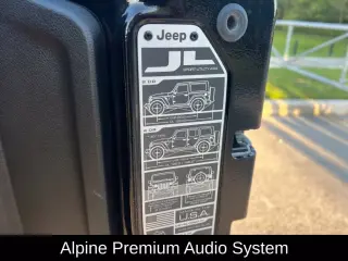 Jeep Wrangler Unlimited 2022 4x4 Sport 4dr SUV