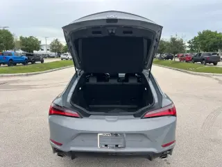Acura Integra 2026 4 puertas Liftback CVT con paquete Technology y A-SPEC