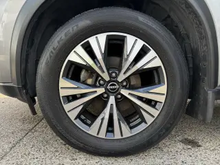 2023 Nissan Rogue FWD SV