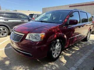 2016 Chrysler Town & Country Touring