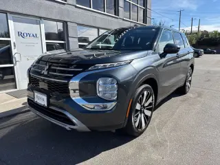 2025 Mitsubishi Outlander SEL