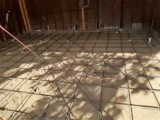 REMODELING AND CONSTRUCTION