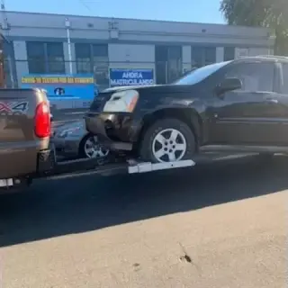 ¡DINERO POR SU CARRO JUNK! LA