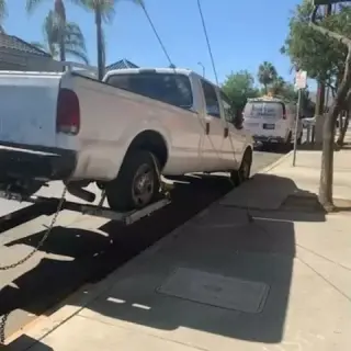 ¡DINERO POR SU CARRO JUNK! LA