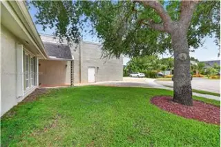 Propiedad de alquiler con 3 dormitorios y 2 baños en PALMETTO BAY