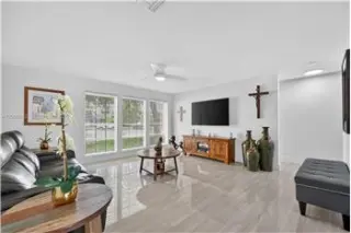Propiedad de alquiler con 3 dormitorios y 2 baños en PALMETTO BAY