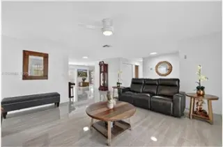 Propiedad de alquiler con 3 dormitorios y 2 baños en PALMETTO BAY