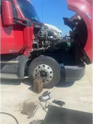 MOBILE DIESEL TRUCK REPAIR