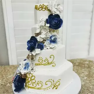 LA IDEAL BAKERY