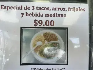 TAQUERÍA FAMILIAR 😋