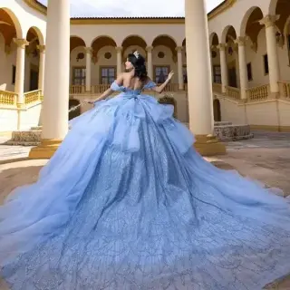 Elegancia en vestidos de XV👗